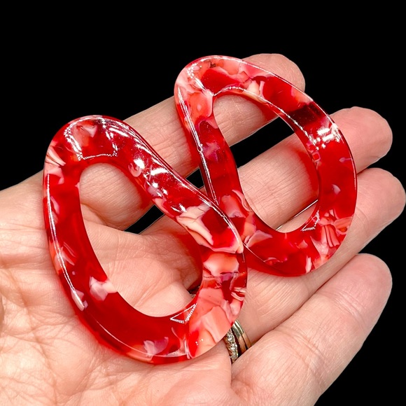 🔥6 Items for $20! Large Vintage Lucite Earrings - Picture 12 of 15